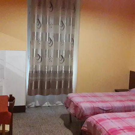 מלון Trattoria Dei Pani ונטימיגליה