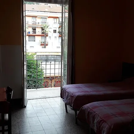 מלון Trattoria Dei Pani ונטימיגליה