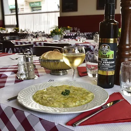 Trattoria Dei Pani Hotel Vintimille